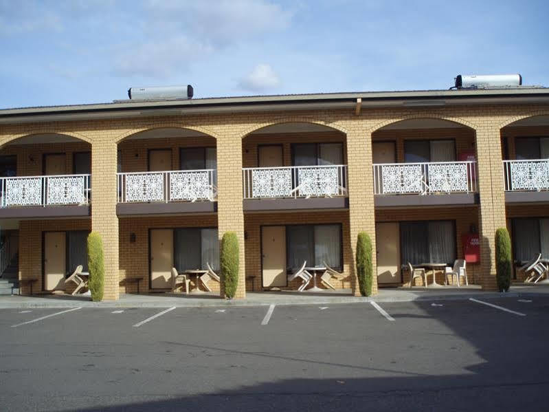 Lakeview Motel Yarrawonga Exterior photo